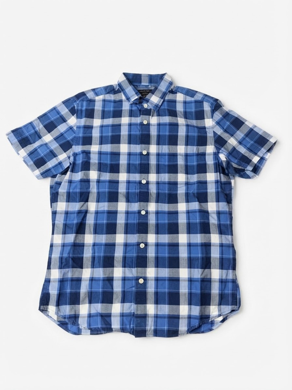 Banana Republic Soft Wash Slim Fit Blue Plaid Short Sleeve Shirt Men’s Small